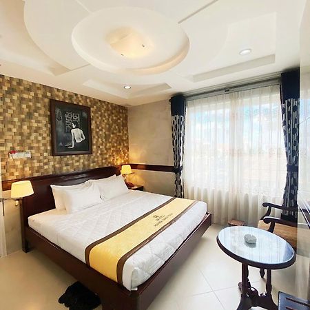 Hoang Thanh Thuy Airport Hotel 2 - Gan Am Thuc Dem Cho Hoang Hoa Tham Cidade de Ho Chi Minh Exterior foto